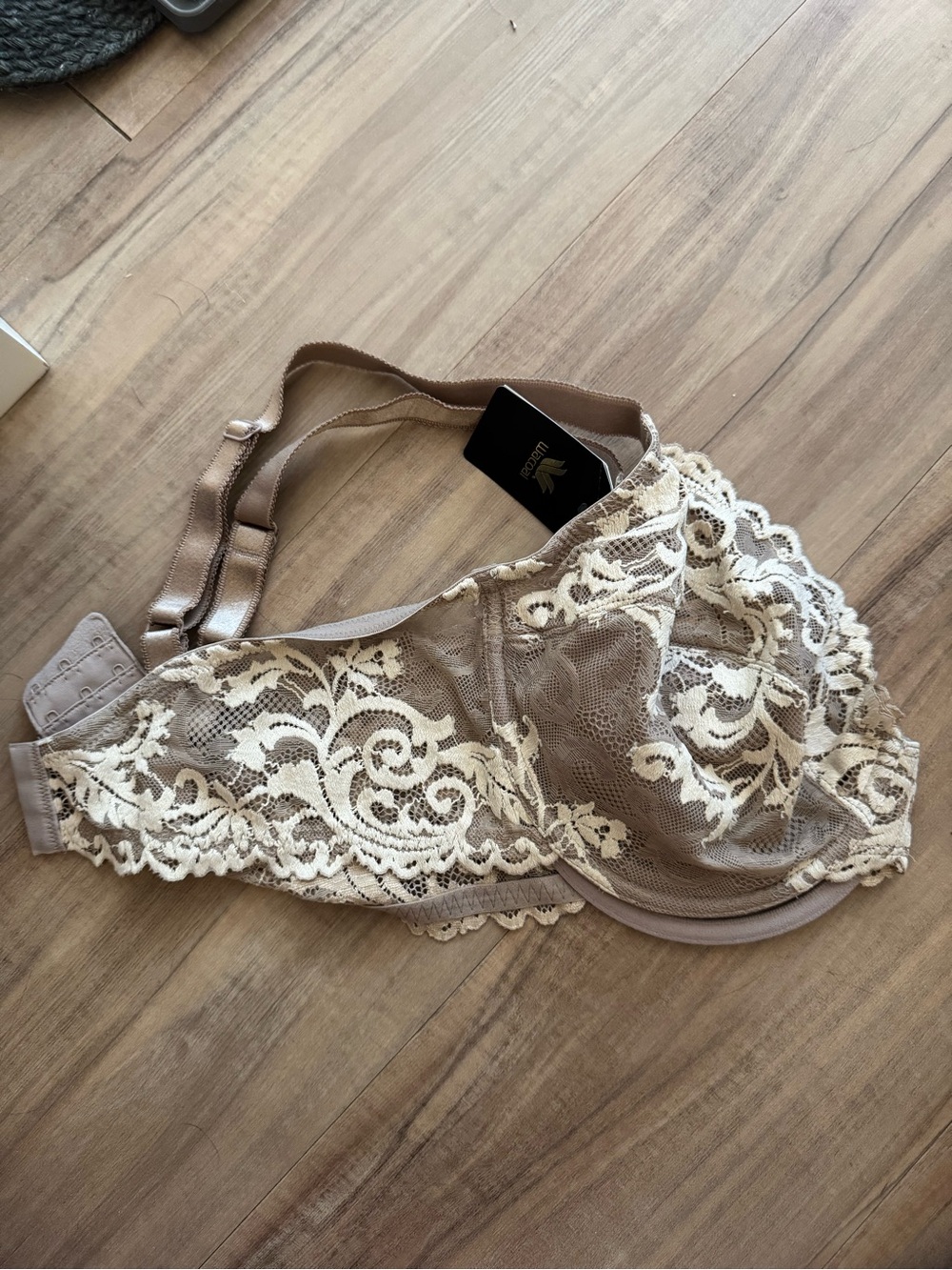 Wacoal Beige Bra with Ivory Lace Overlay